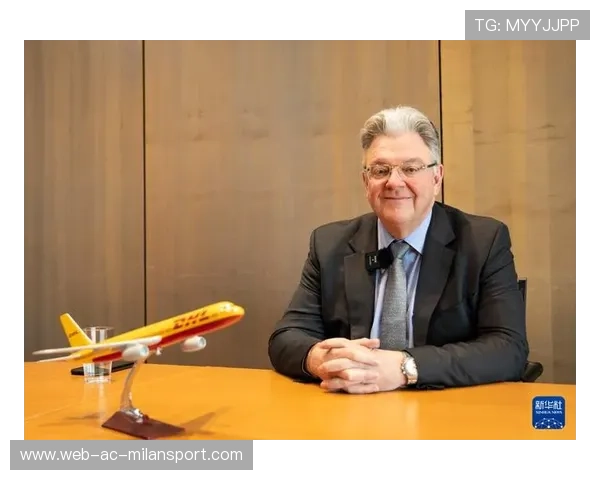 新闻中心专访企业首席执行官畅谈未来方向，首席执行官在公司中应该扮演什么角色